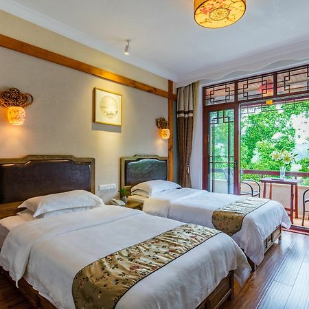 Yangshuo Riverview Hotel ภายนอก รูปภาพ